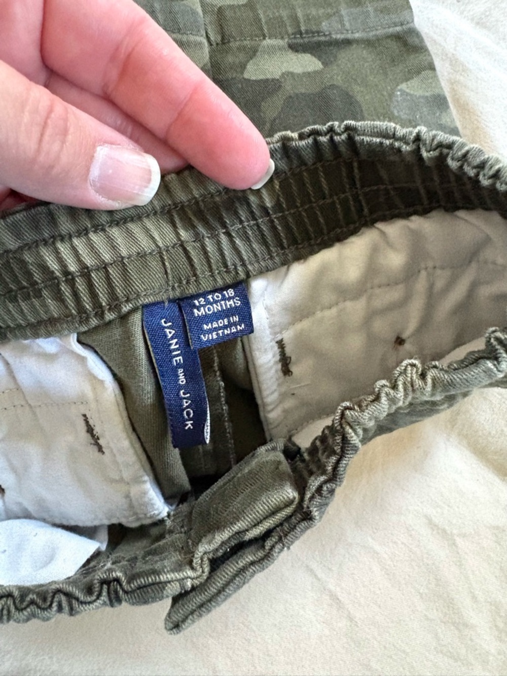 Janie and Jack Camo Stretch Twill Short size 12-18 months - Picture 4 of 5